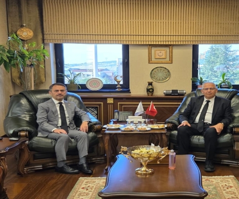 Vali Aktaş’ran rektör Cantürk’e başsağlığıı ziyareti