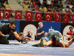 Dünya güreş camiasından  Kocaeli’ye büyük övgü