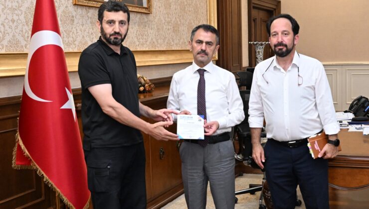 İHH Kocaeli Şube’den Vali Aktaş’a Davet