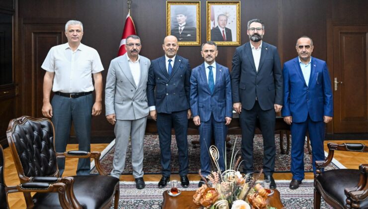 Kars Sarıkamışlılar’dan Vali Aktaş’a davet