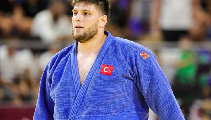 Başkan Büyükakın’dan milli sporcuya tebrik