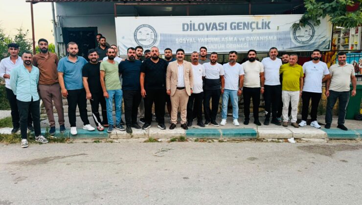 Enver Yıldırım’dan Dilovası Gençlik Derneği’ne ziyaret