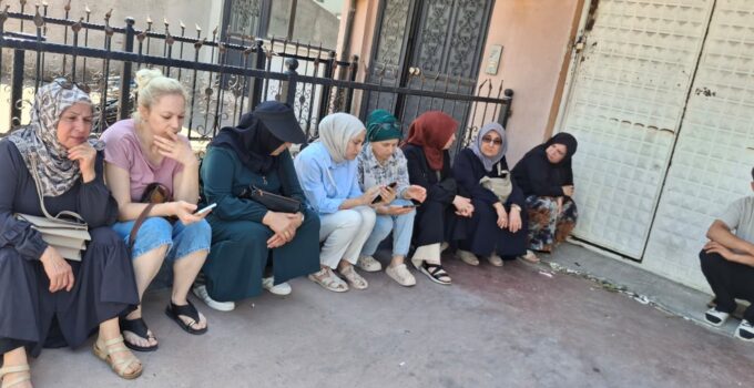 3 Aydır maaş alamayan işçiler ayaklandı