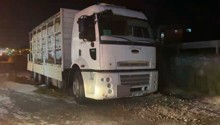 Tuz ruhu taşıyan kamyonda sızıntı meydana geldi