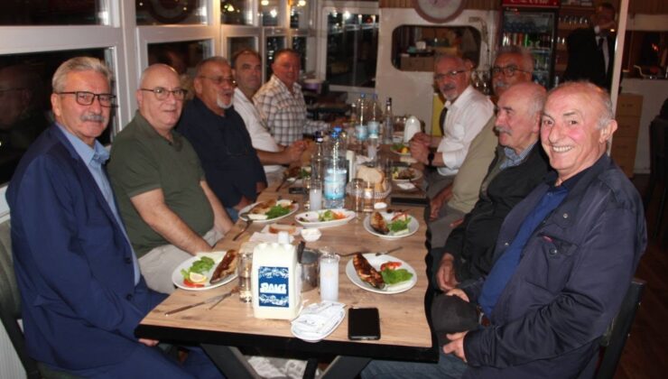 Eski Dostlar sezonu teknede balıkla açtı