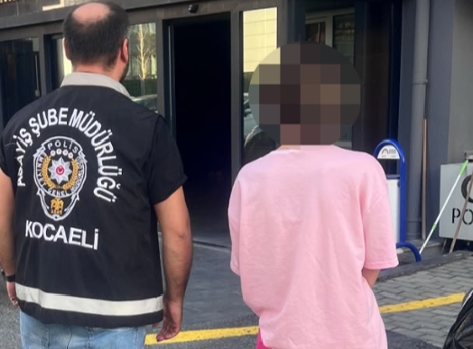 Kocaeli’de dolandırıcılıktan aranan şahıs Gebze de yakalandı