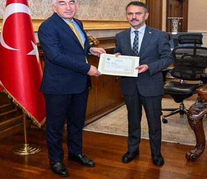 Karaduman’dan Vali Aktaş’a veda ziyareti