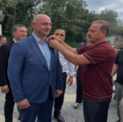 Niyazi Mutlu, Anahtar Parti için varını yoğunu ortaya koyuyor!