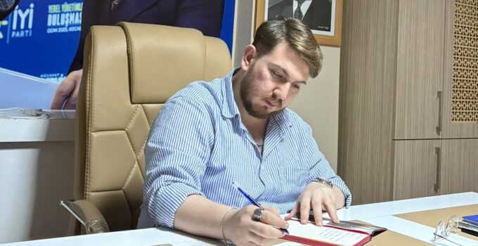 Tedirgin eden kokularla ilgili İyi Parti’den belediyeye krıtik sorular