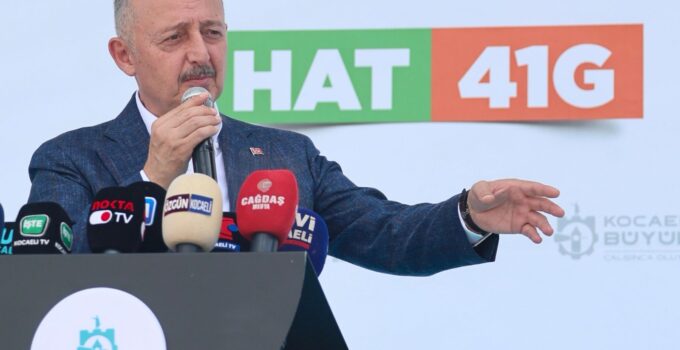 Büyükakın: “Hem vatandaş, hem esnaf, hem de çevre kazandı”