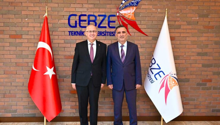 Rektör Cantürk’ten Mantar’a Hayırlı Olsun Ziyareti