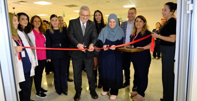 Kocaeli Devlet Hastanesi’nde Gebe Okulu açıldı