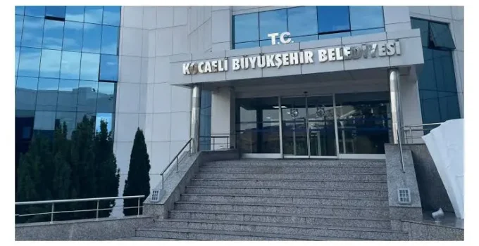 Büyükşehir çalışanı hayatını kaybetti