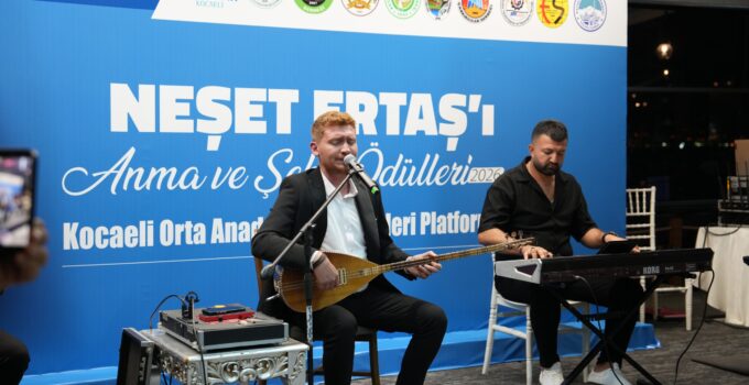 Neşet Ertaş Kocaeli’de unutulmadı