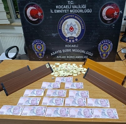 Kahvehanede kumar baskını