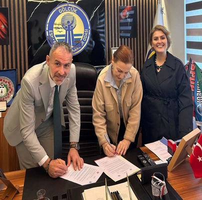 Gölcük Esnafından Üyelerine Eğitim Desteği