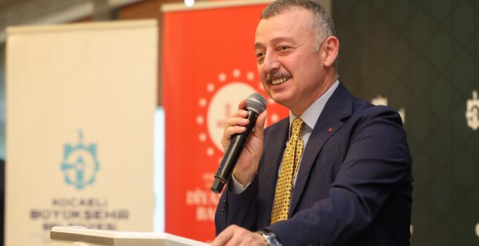 Büyükakın’dan din görevlilerine övgü: Sizlere ihtiyacımız var