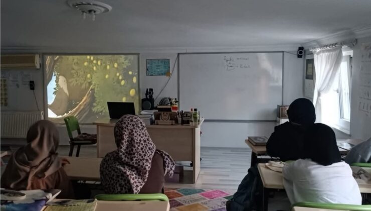 Derince’de Öğrencilerden Gazze’ye Anlamlı Destek