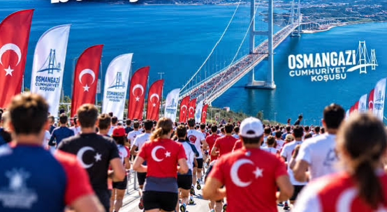 Cumhuriyet’in 103’üncü yılına özel Kocaeli’de dev koşu