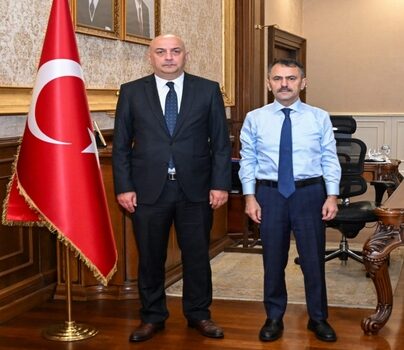 Yeni orman işletme müdürü vali Aktaş ile tanıştı