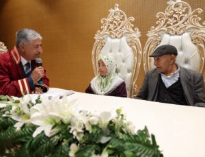 Dilovası’nda Yaşlı Çiftin Nikâhı Gönülleri Isıttı!