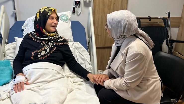 Şehit annesi Gül Sarı’ya hastanede anlamlı ziyaret