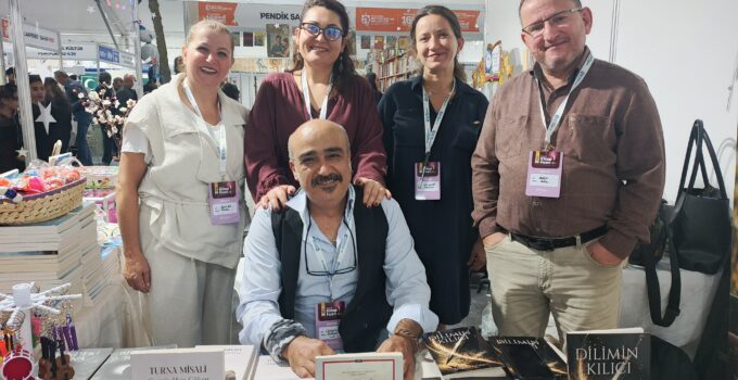 Göksu, yeni kitaplarıyla Kocaeli Kitap Fuarı’nda