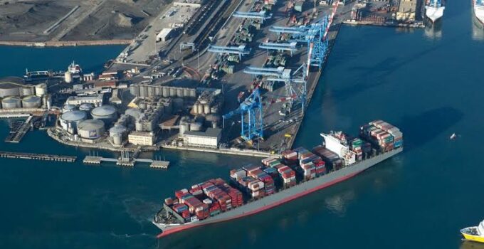 Derince’de liman denetlendi: Atıksular belgeli çıktı