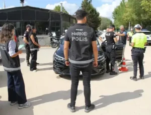 Kocaeli’de uyuşturucu operasyonu 16 tutuklama