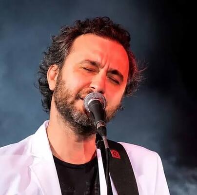Şarkıcı Nev hayatını kaybetti