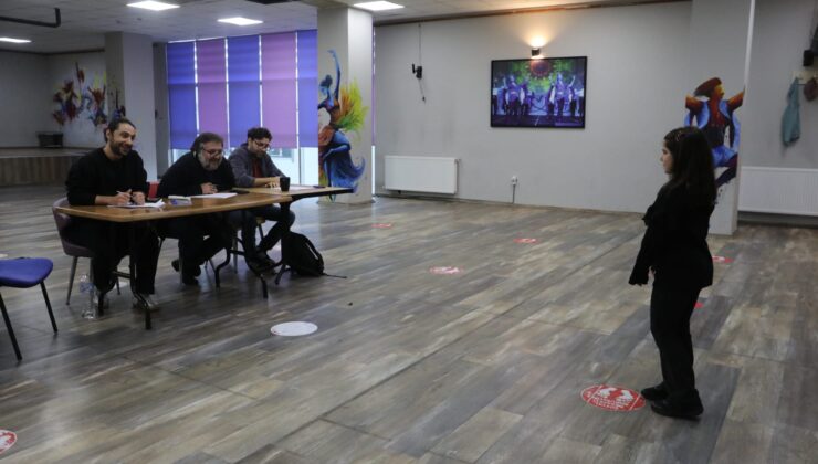 İzmit’te 168 Kişi Sahne İçin Yarıştı!