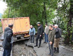 Kartepe’de afetin izlerini silmek için aralıksız mesai