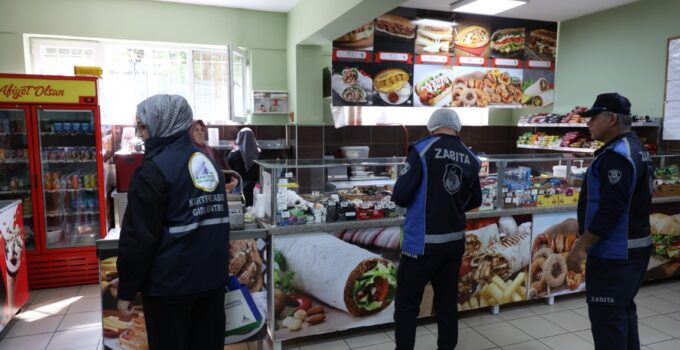 Kartepe’de Okul Kantinlerine Sıkı Denetim
