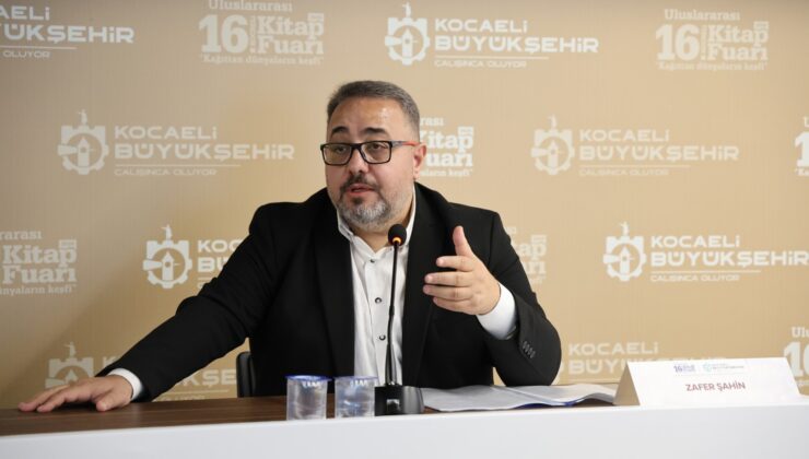 Zafer Şahin Kocaeli Kitap Fuarı’ndaydı