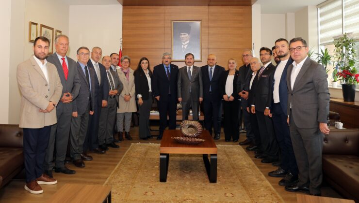 CHP Kocaeli İl Başkanı Selman Yıldırım’dan  KOTO’ya ‘hayırlı olsun’ ziyareti