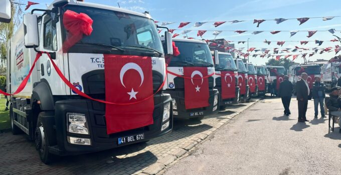 Derince Belediyesi filosuna 14 yeni araç